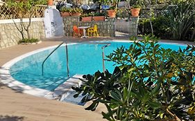 Aparthotel Villa Marinu
